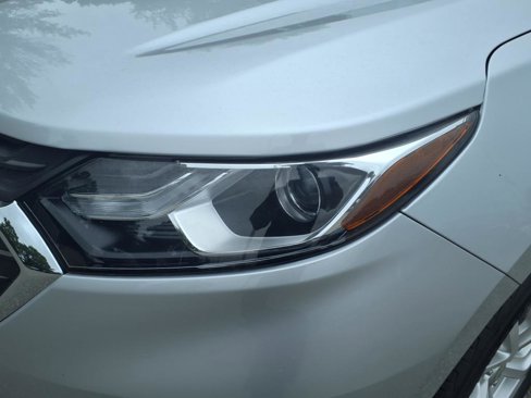 Used 2021 Chevrolet Equinox LT image 4