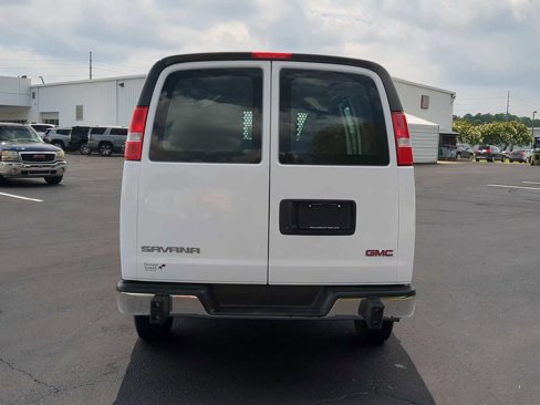 Used 2023 GMC Savana 2500 w/ Driver Convenience Package image 7