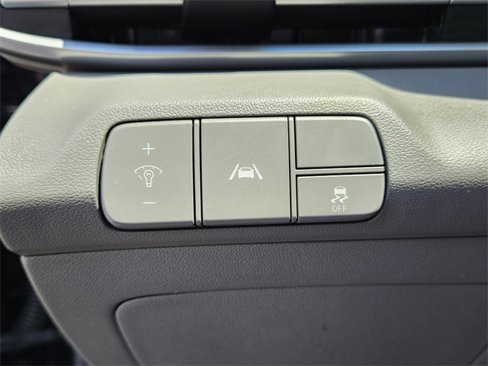 Used 2021 Hyundai Elantra SEL image 27