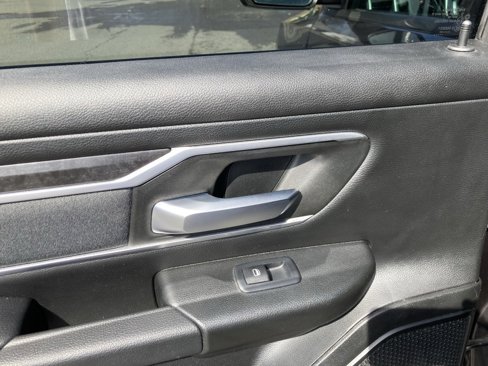 Used 2021 RAM 1500 Big Horn image 22