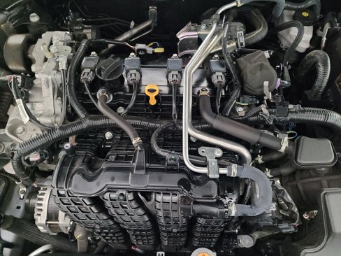 Used 2024 Nissan Altima 2.5 SV image 30