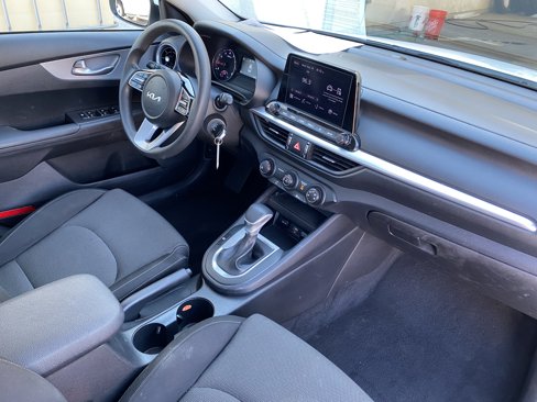 Used 2023 Kia Forte LX image 14