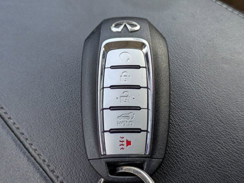 Used 2022 INFINITI QX50 Essential image 29