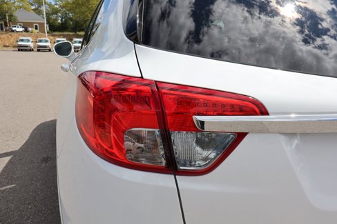 Used 2017 Buick Envision Essence image 28