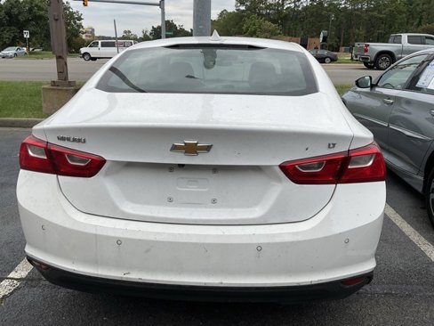 Used 2024 Chevrolet Malibu LT image 4