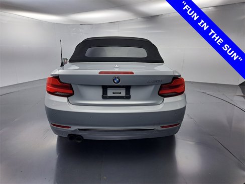Used 2018 BMW 230i Convertible w/ Premium Package image 4