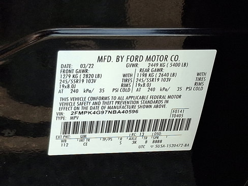 Used 2022 Ford Edge SE w/ Black Appearance Package image 27
