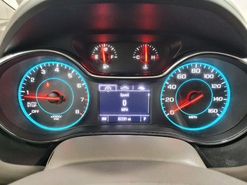 Used 2017 Chevrolet Cruze LT image 23