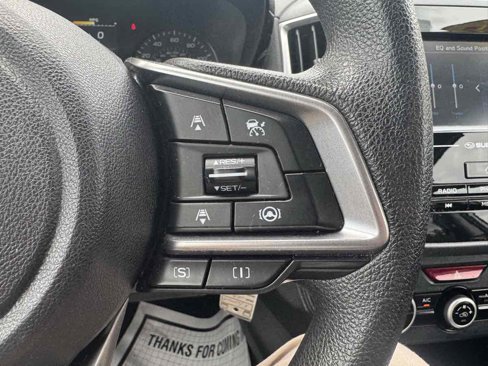 Used 2022 Subaru Crosstrek 2.0i image 27