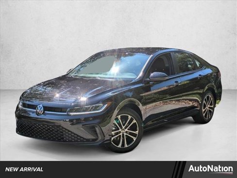 Used 2025 Volkswagen Jetta Sport image 1