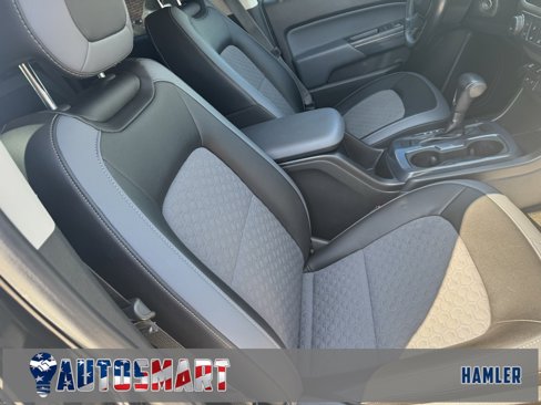 Used 2016 Chevrolet Colorado Z71 image 30