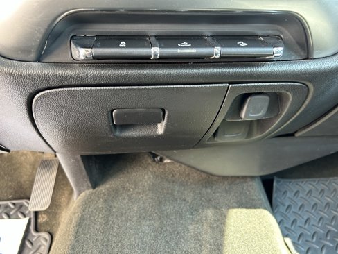 Used 2016 Chevrolet Silverado 1500 LT w/ All Star Edition image 32
