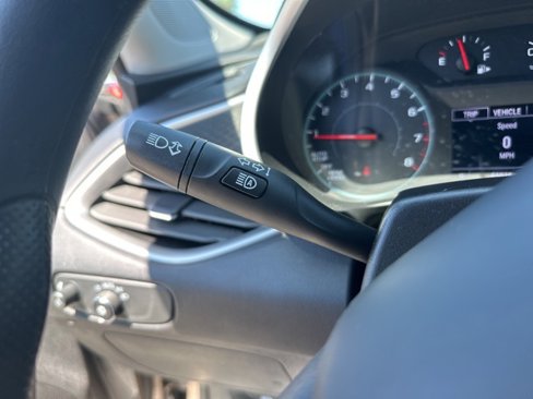 Used 2023 Chevrolet Malibu LT image 12