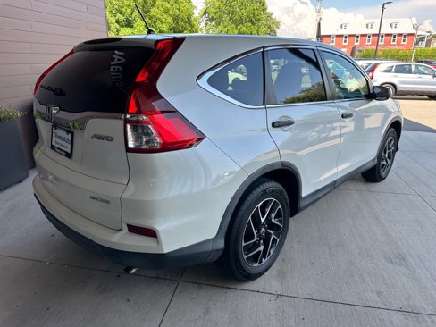 Used 2016 Honda CR-V SE image 7