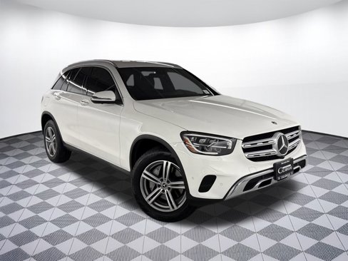 Used 2021 Mercedes-Benz GLC 300 w/ Premium Package image 7