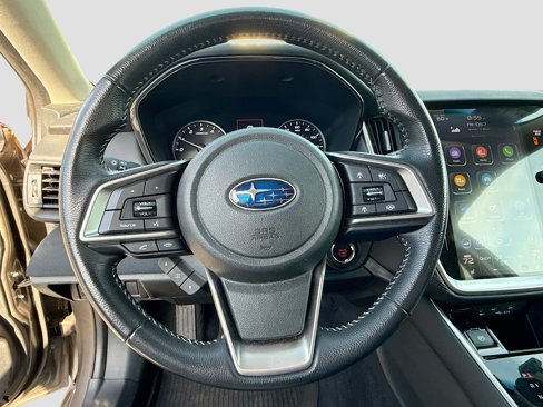 Used 2022 Subaru Outback Premium image 11