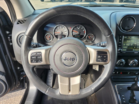 Used 2013 Jeep Compass Limited w/ Sun/Sound Group image 20