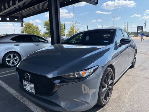 Used 2022 MAZDA MAZDA3 s image 1