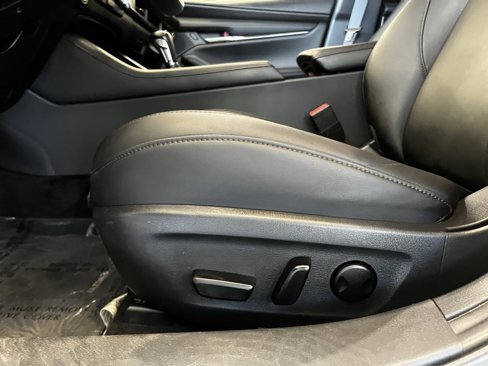 Used 2022 MAZDA MAZDA3 s image 20