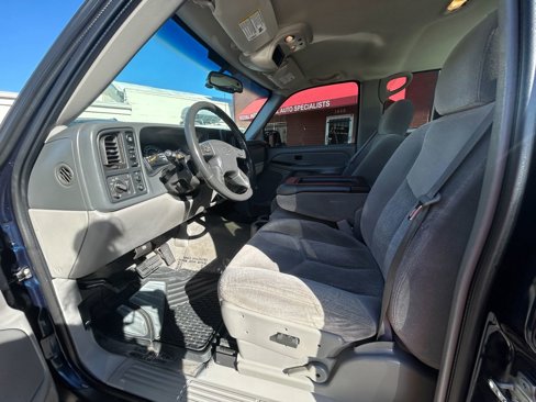 Used 2005 Chevrolet Avalanche LS w/ Onstar Plus Package image 10