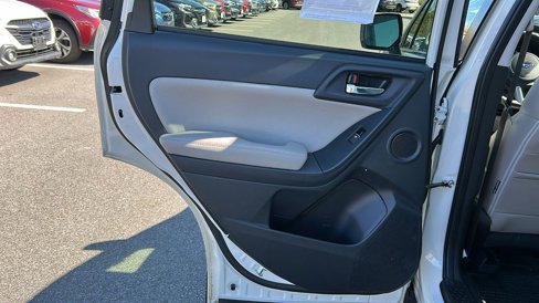 Used 2018 Subaru Forester 2.5i Limited image 23