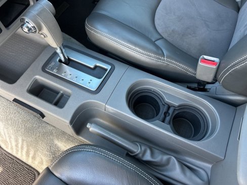 Used 2018 Nissan Frontier SV image 24