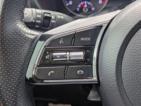 Used 2021 Kia Forte GT-Line image 11