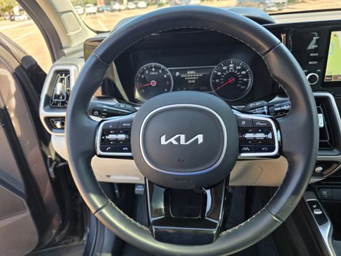 Used 2022 Kia Sorento S w/ Panoramic Sunroof Package image 24