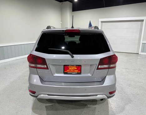 Used 2020 Dodge Journey Crossroad image 5