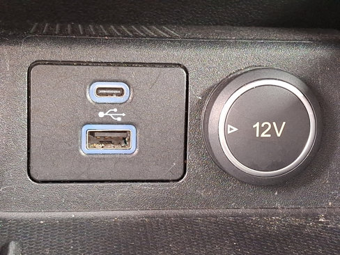 Certified 2021 Ford Escape SE image 24