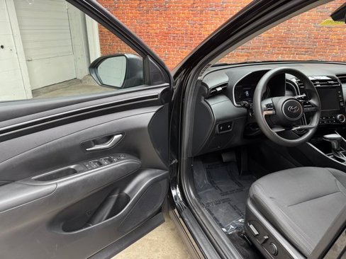 Used 2022 Hyundai Tucson SEL w/ Cargo Package image 9