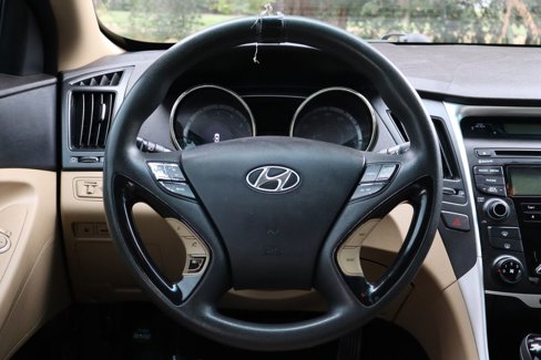 Used 2012 Hyundai Sonata GLS image 18