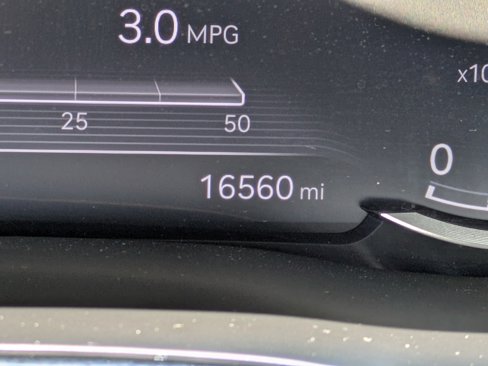 Certified 2024 Genesis GV70 2.5T image 25