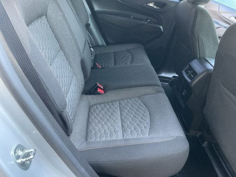 Used 2019 Chevrolet Equinox LT image 23