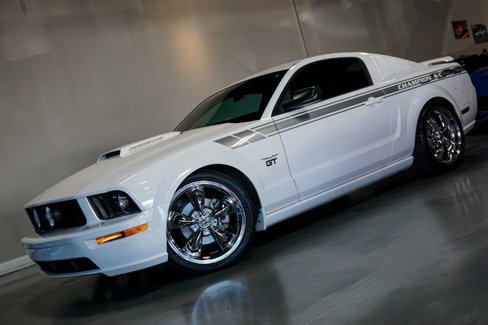 Used 2007 Ford Mustang GT image 68