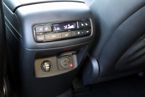Used 2024 Hyundai Palisade Calligraphy image 15