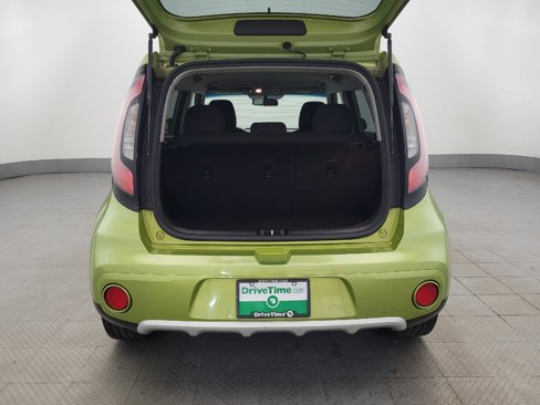 Used 2017 Kia Soul + image 29