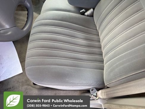 Used 1996 Oldsmobile 88 Royale LS image 25