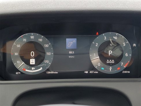 Used 2024 Land Rover Range Rover Velar Dynamic SE image 16