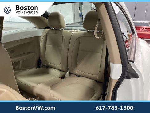 Used 2016 Volkswagen Beetle 1.8T SE image 8