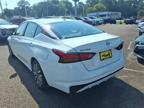 Used 2025 Nissan Altima 2.5 SV image 6