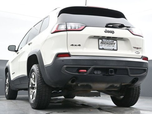 Used 2019 Jeep Cherokee Trailhawk image 46