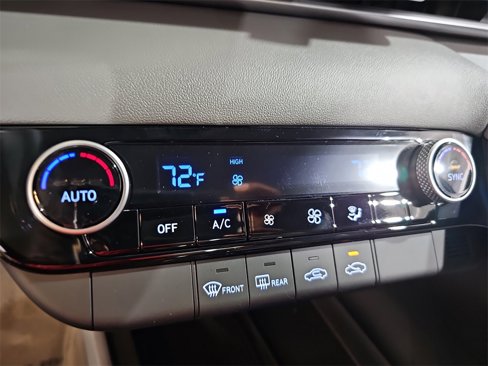New 2025 Hyundai Elantra Sport image 22
