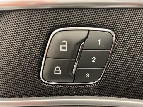 Used 2018 Ford Explorer Sport w/ Equipment Group 401A image 11