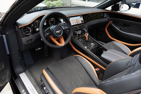 Used 2025 Bentley Continental GT Speed image 11