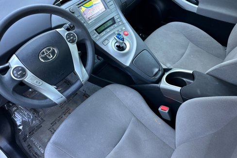 Used 2015 Toyota Prius Three image 10