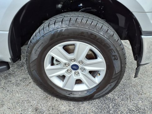 Used 2020 Ford F150 XLT w/ Equipment Group 301A Mid image 9