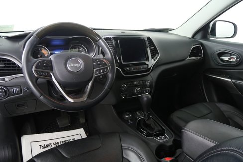 Used 2019 Jeep Cherokee Overland w/ Technology Group image 20