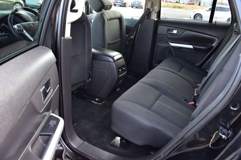 Used 2013 Ford Edge SE image 22