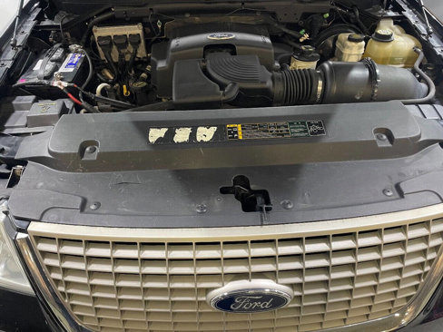 Used 2004 Ford Expedition Eddie Bauer image 27